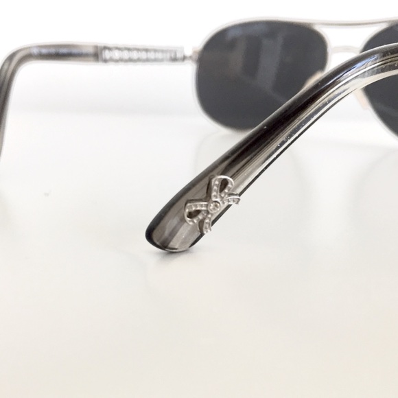 JUICY COUTURE Silver Mirror Aviator Sunglasses EUC main image 4